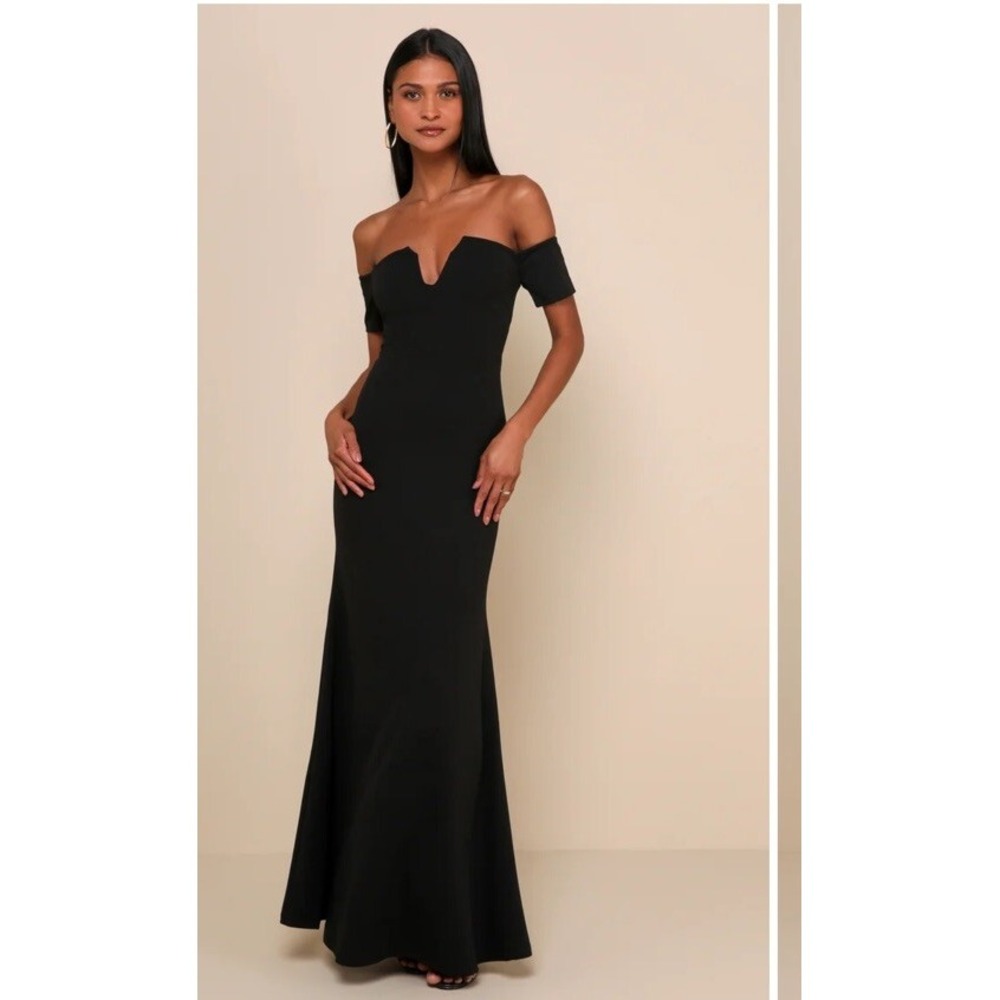 Lulus Make Me Move Black Off the Shoulder Sweetheart Maxi Dress S NWT